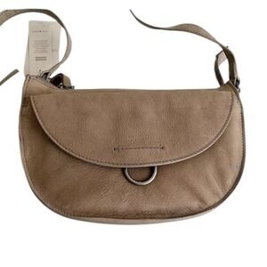 Lucky‎ Brand Leather Crossbody Bag Tan Leather Crescent Shape Adjustable Strap